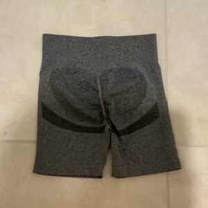 NWOT Women’s high waisted athletic shorts